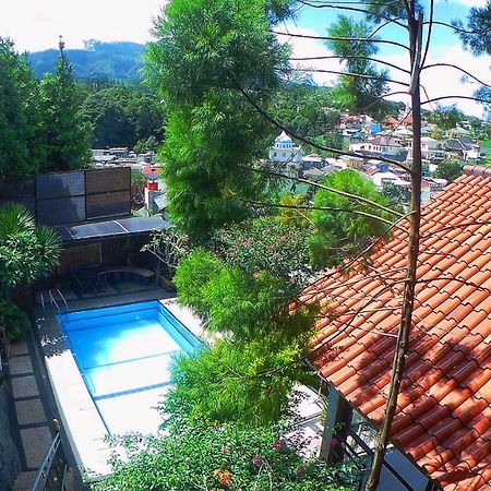 Villa Dira Bogor Buitenkant foto